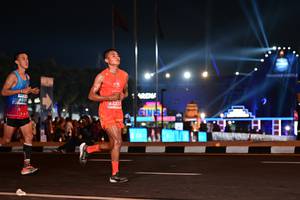 BIB: 27357
                            <button type="button" onclick="openModal(15063364)" class="btn btn-primary btn-sm float-right btn-popup" data-toggle="modal" data-target=".modal-high-quality">
                        <i class="fas fa-shopping-cart"></i> Add to Cart
                    </button>
                                            <button type="button" onclick="isThisMe(15063364, true)" class="btn btn-success btn-sm float-right btn-popup btn-isme hidden" data-toggle="tooltip" data-placement="bottom" title="นี่คือรูปของคุณใช่ไหม คลิกที่นี่เพื่อเอาเข้าอัลบั้ม">
                        <i class="fas fa-plus"></i> Add to album
                    </button>
                    <button type="button" onclick="isThisMe(15063364, false)" class="btn btn-warning btn-sm float-right btn-popup btn-isnotme hidden">
                        <i class="fas fa-ban"></i> Remove from album
                    </button>